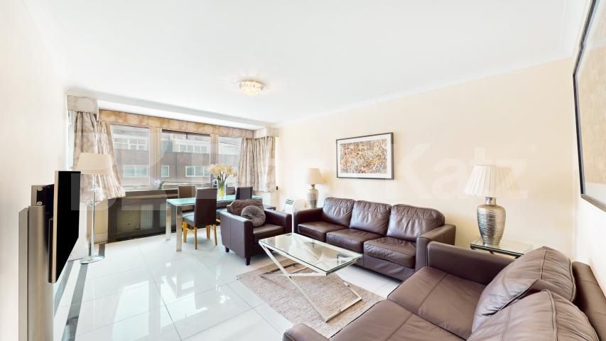 Spacious two bedroom property located near Bayswater / Paddington Porchester Place, Paddington